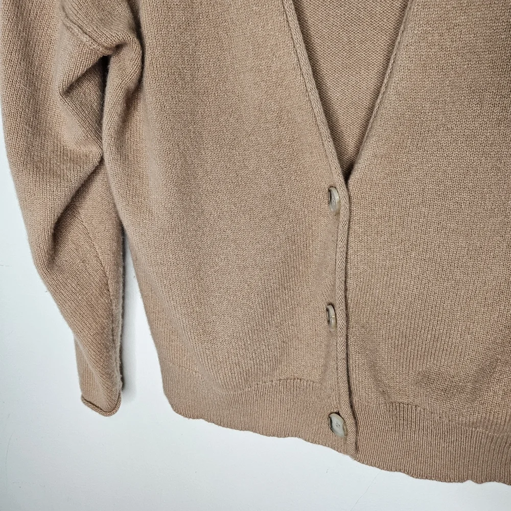 Aritzia Babaton Luxe Cashmere Knit Cardigan Sz XS Oversize V-Neck Neutral  Tan - Picture 5 of 13